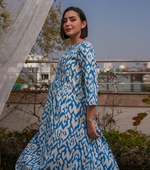 Blue Printed Cotton Pintucked Midi Dress