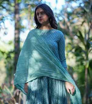 Green Printed Crinkled Cotton Kurta With Dupatta Set of 2