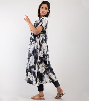 BLACK PRINTED COTTON KURTA WITH PINTUCK DETAILING