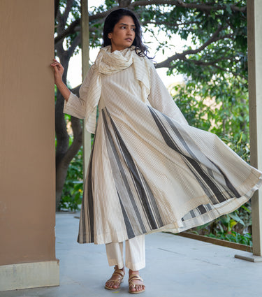 WOVEN COTTON PANELLED KURTA SET WITH PANTS & SCARF