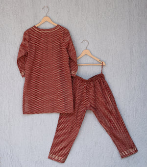 Maroon Printed Cotton Kurta & Pants Set For Girls