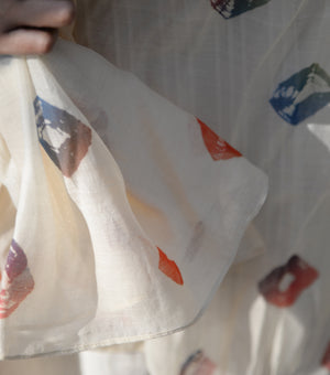 Natural Base Shibori Dupatta