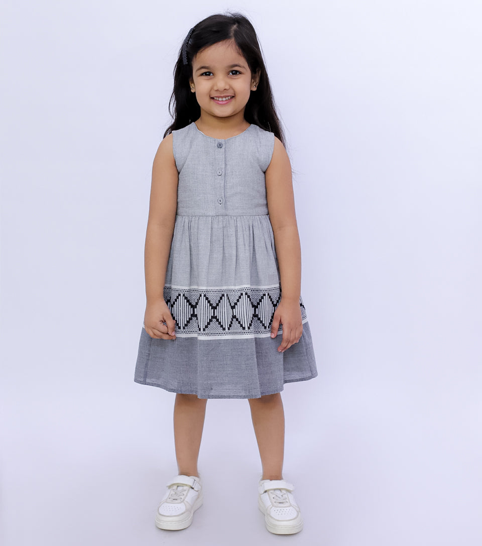 WOVEN DESIGN GATHERED DRESS FOR GIRLS