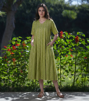 Green Woven Cotton Kurta Set With Dupatta