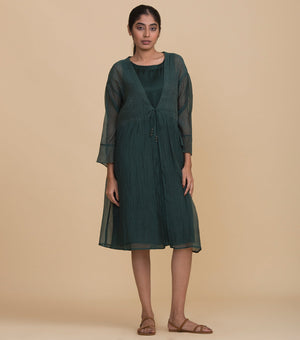 Emerald green chanderi cape set