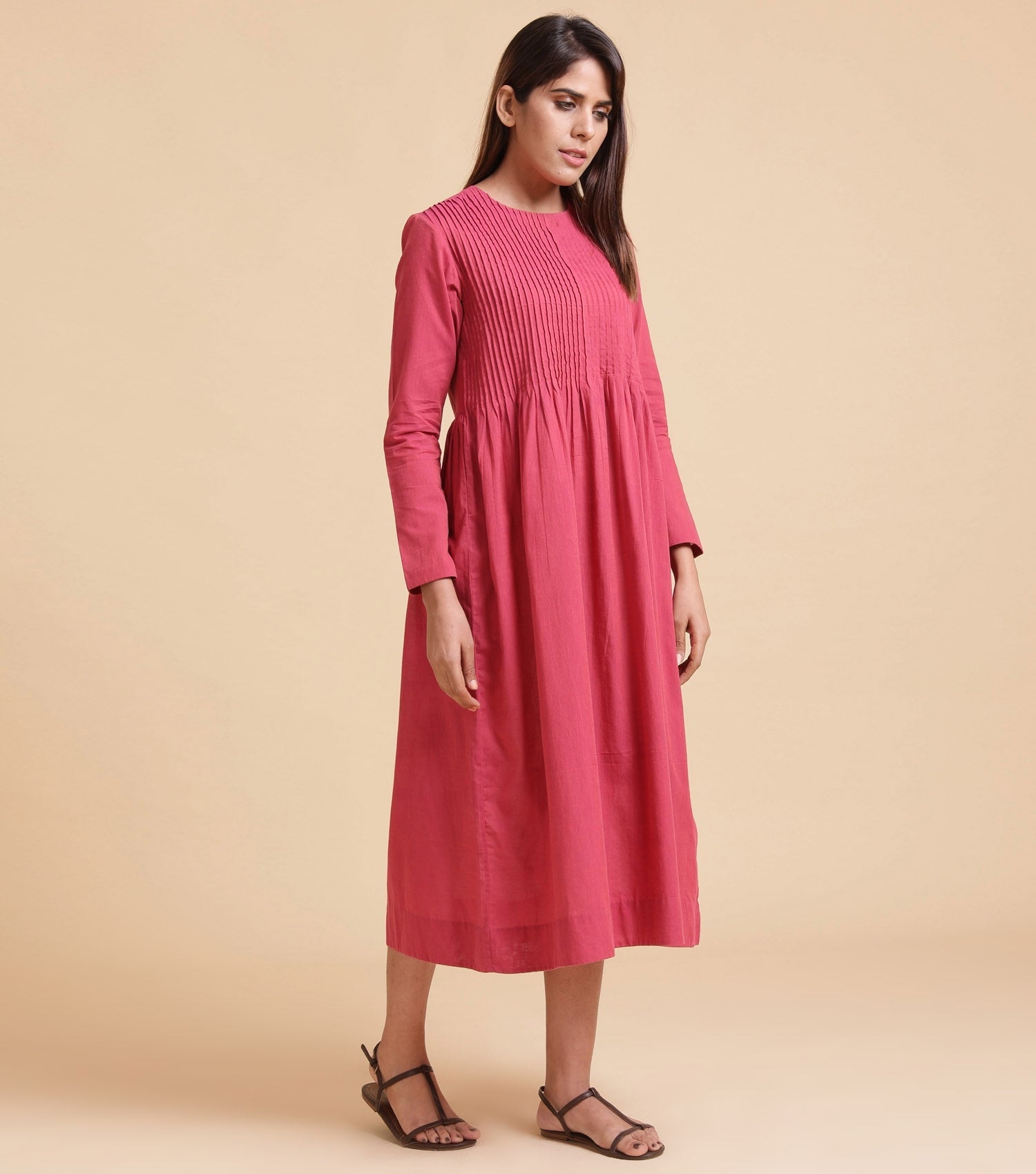 Pink pleated cotton dress